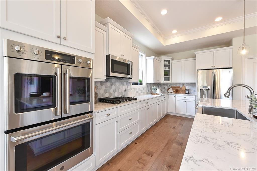 2053 New Style Way, Unit 28 Tega Cay, SC 29708 - Photo 3 of 20