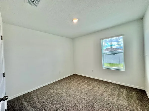 $2,695 | 35629 Kinsey Point, Zephyrhills, FL 33541