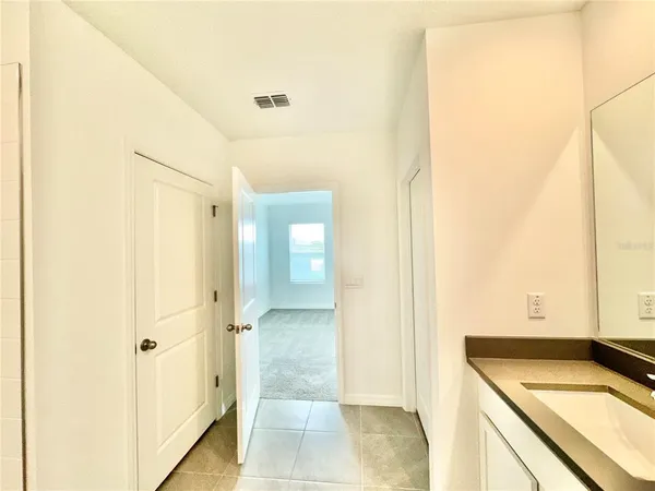 $2,695 | 35629 Kinsey Point, Zephyrhills, FL 33541