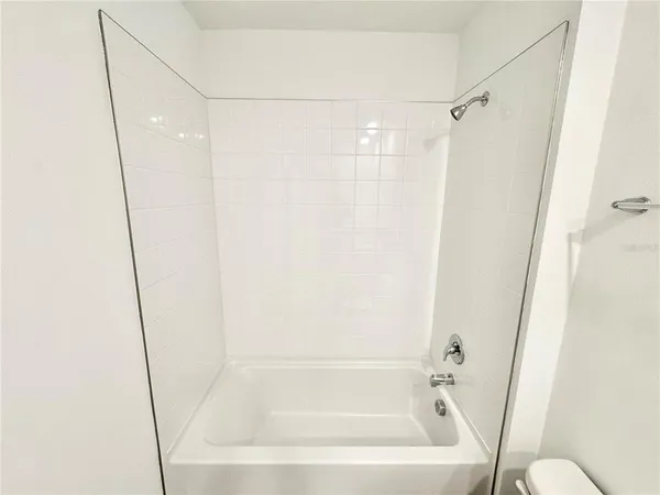 $2,695 | 35629 Kinsey Point, Zephyrhills, FL 33541