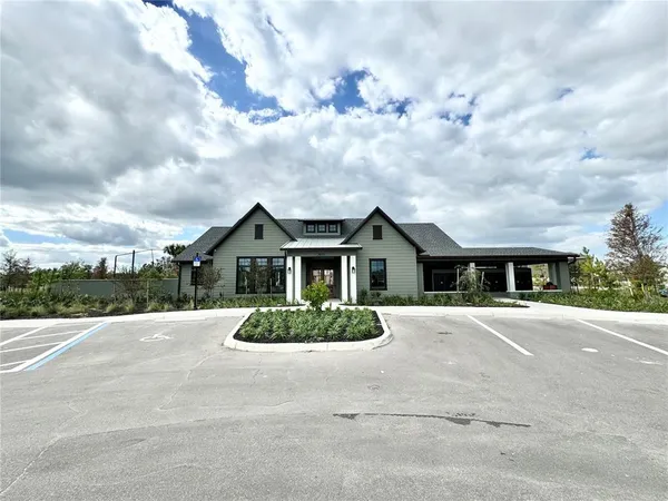 $2,695 | 35629 Kinsey Point, Zephyrhills, FL 33541