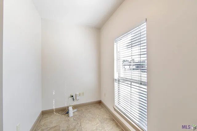 $285,000 | 133 Lake Accardo Avenue, Thibodaux, LA 70301