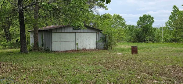 $88,000 | 3509 Doc Ridgeway Road, Roach, MO 65787