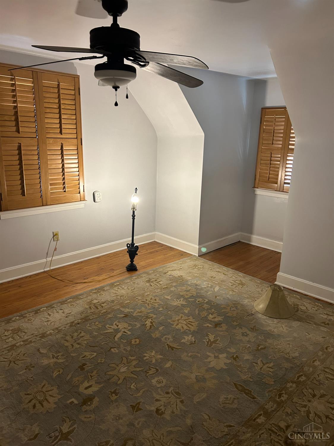 2187 Quebec Road Cincinnati, OH 45205 - Photo 5 of 13 Bed 2