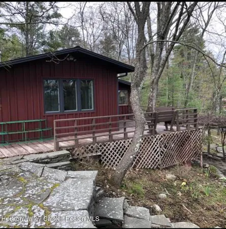 $2,450 | 195 Glenford Wittenberg Road, Glenford, NY 12433