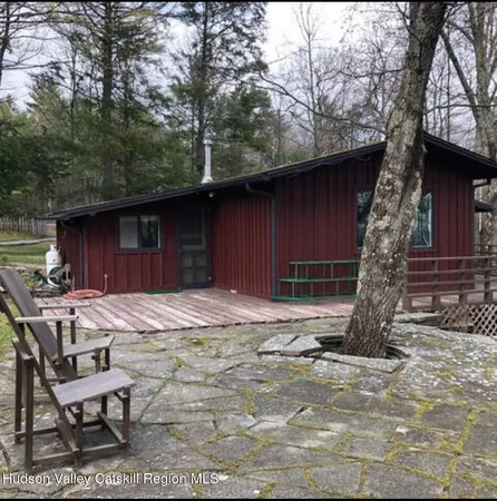 $2,450 | 195 Glenford Wittenberg Road, Glenford, NY 12433