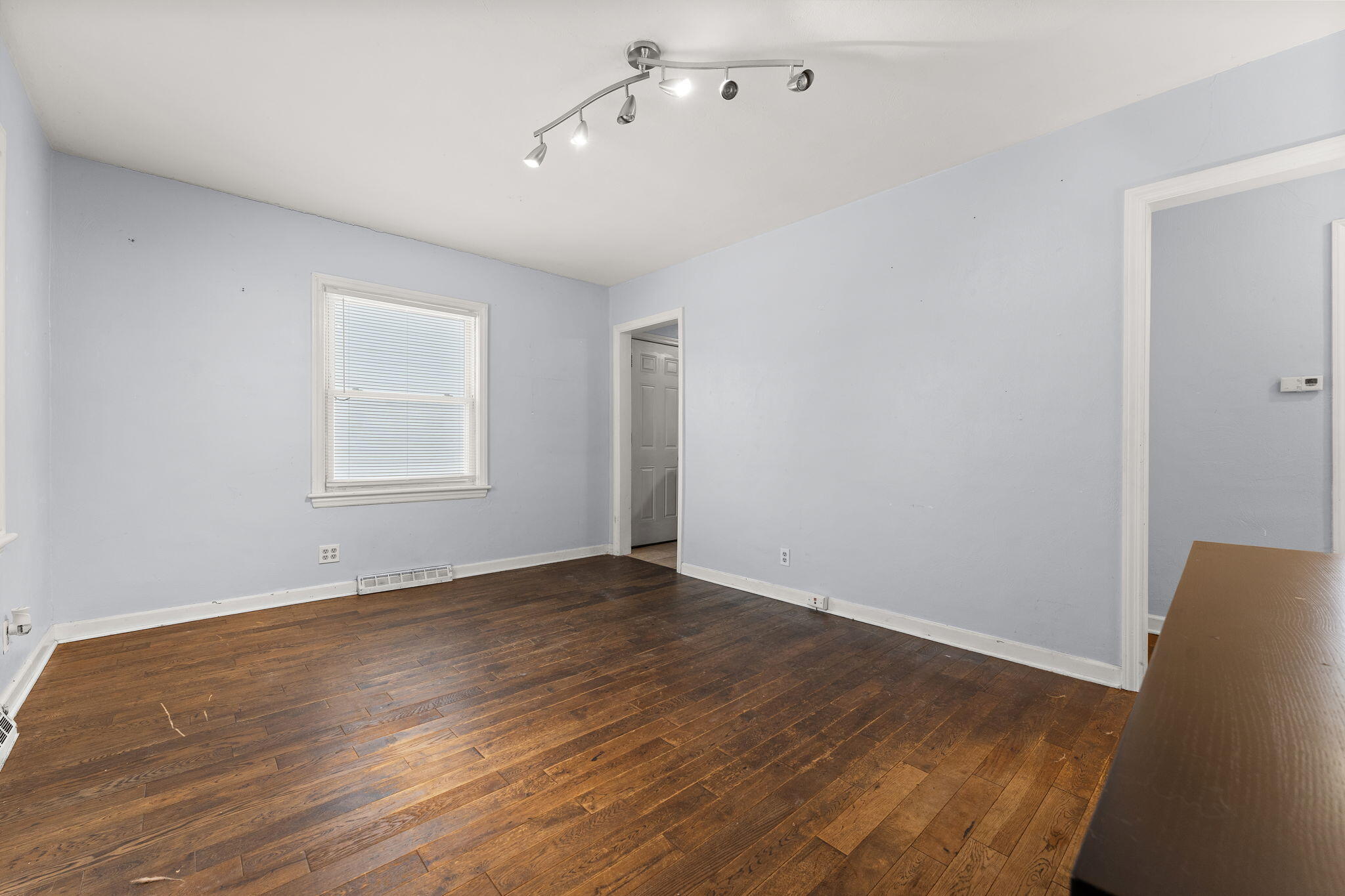 139 North Indiana Street Griffith, IN 46319 - Photo 4 of 19 2048x1365