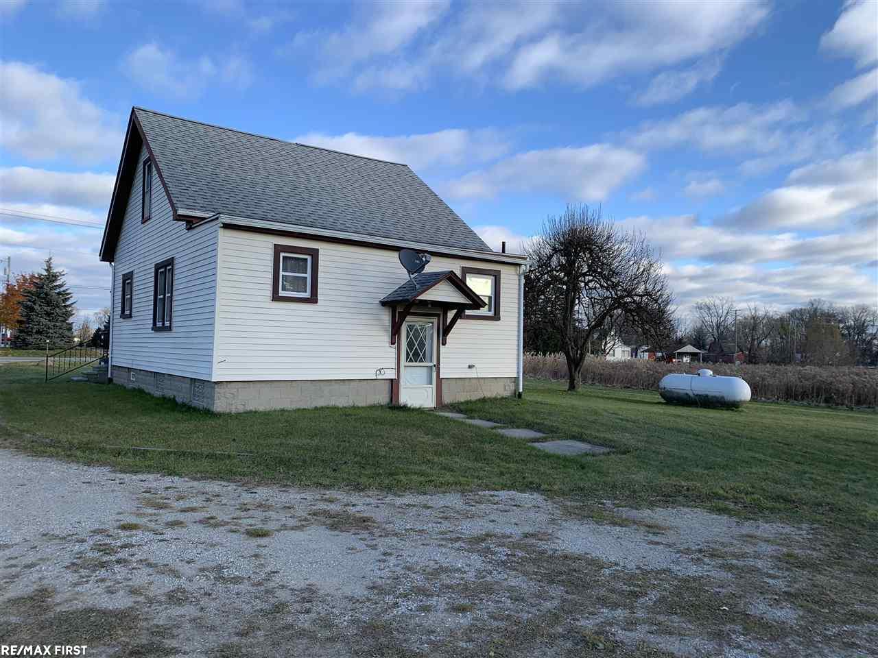 14800 29 Mile Road Washington, MI 48094 - Photo 5 of 10 50061378-4.JPG