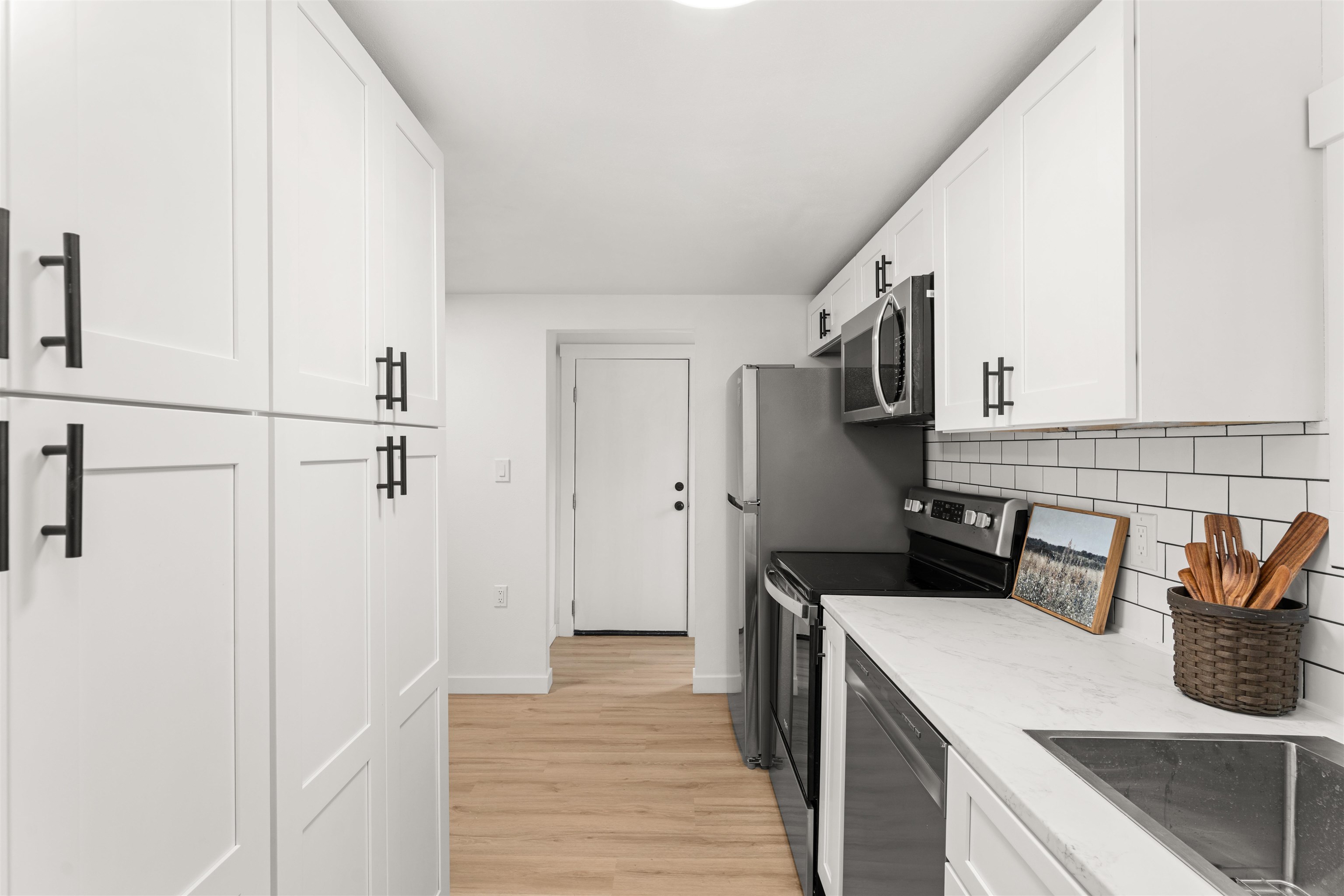 617 South Farr Road Spokane Valley, WA 99206 - Photo 11 of 44 Gallery Image 11