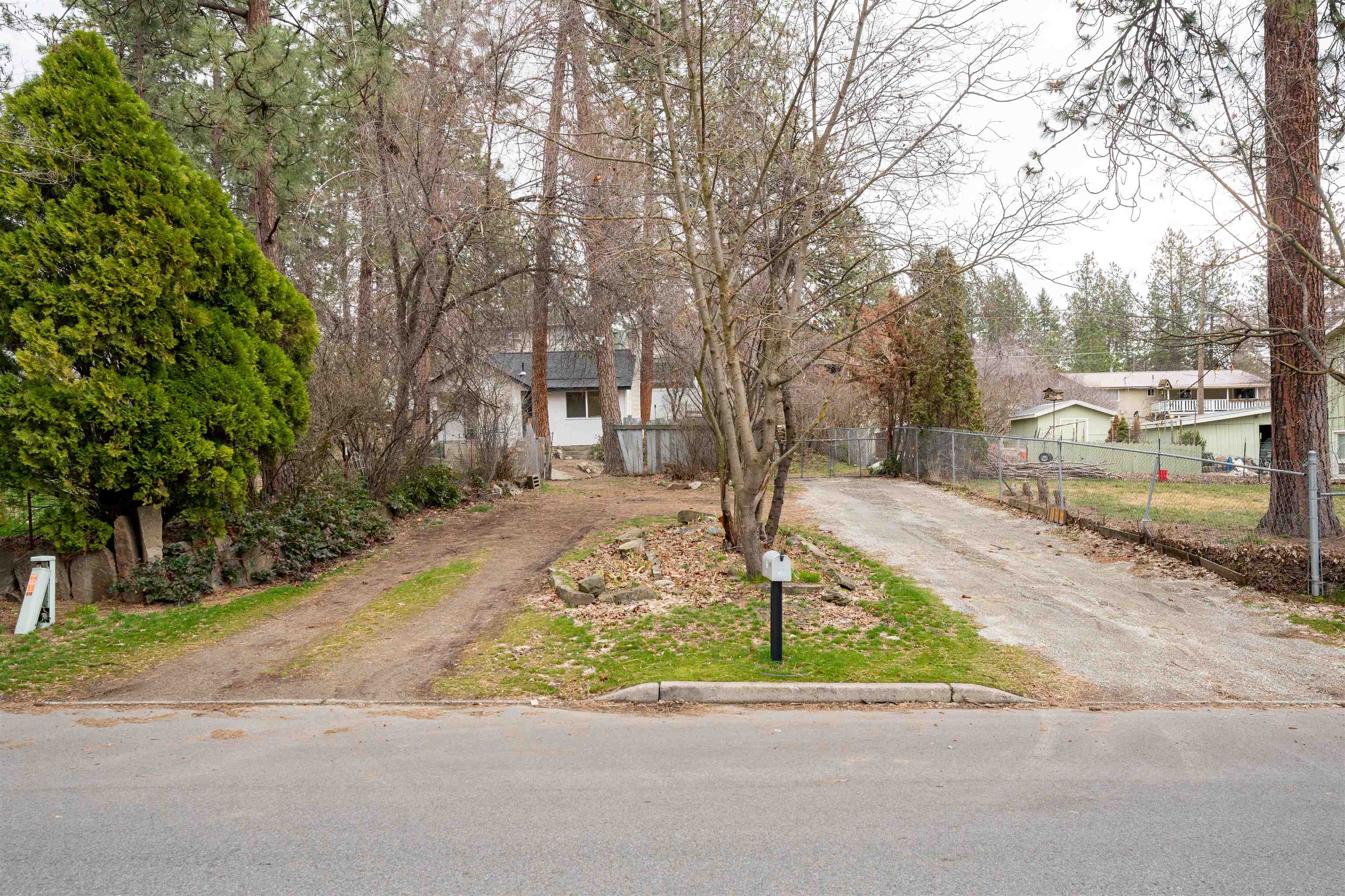 617 South Farr Road Spokane Valley, WA 99206 - Photo 24 of 44 Gallery Image 24