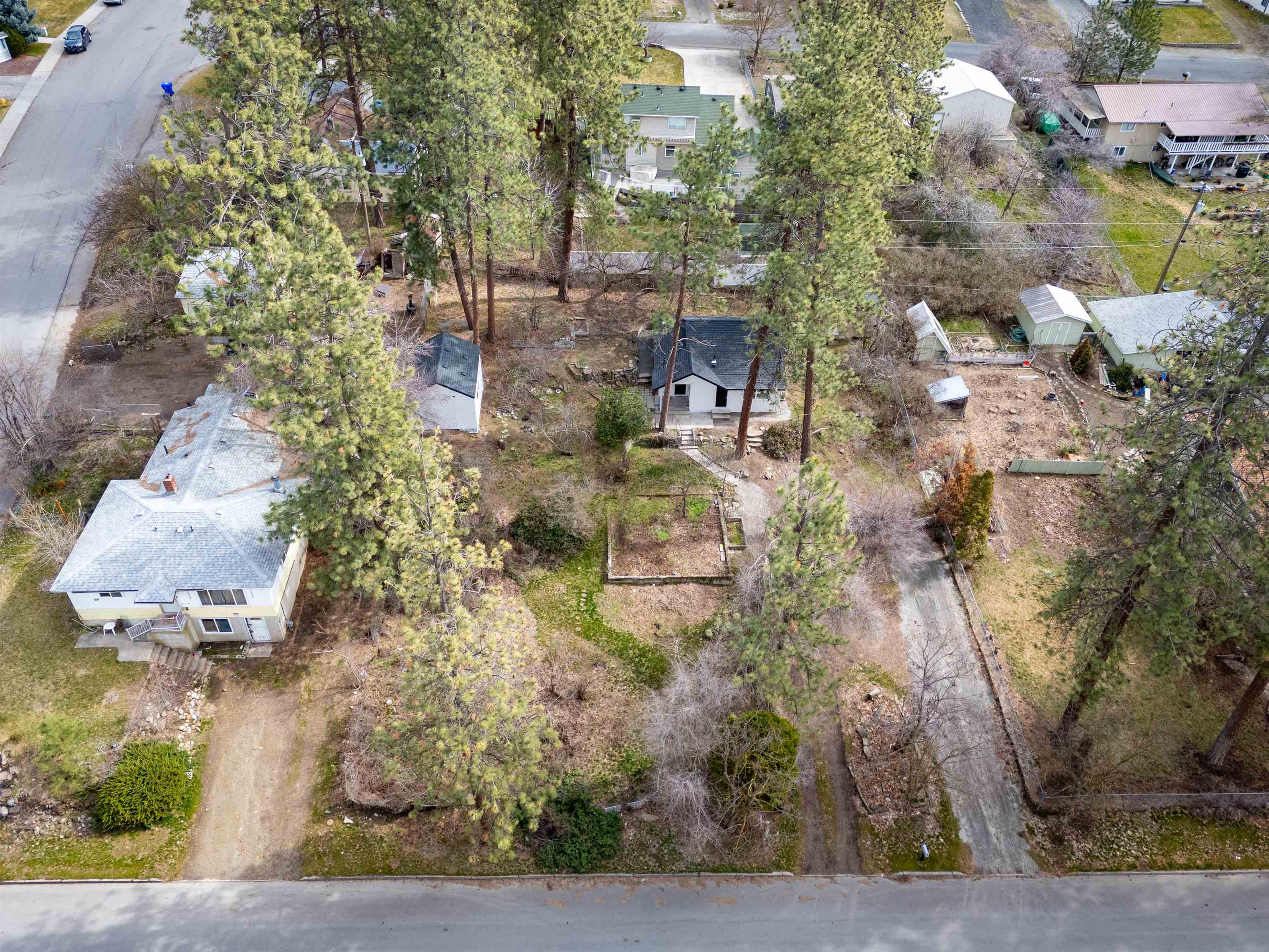 617 South Farr Road Spokane Valley, WA 99206 - Photo 32 of 44 Gallery Image 32