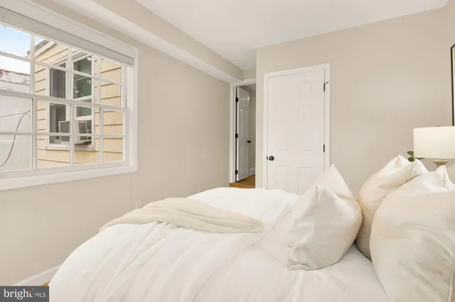 $950,000 | 1112 Park Street Northeast, Washington, DC 20002