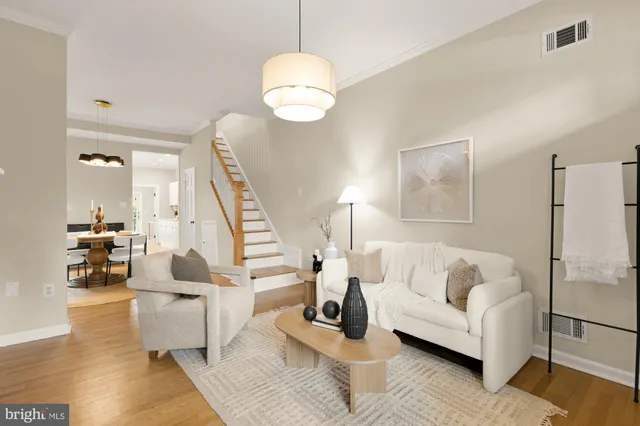 $950,000 | 1112 Park Street Northeast, Washington, DC 20002