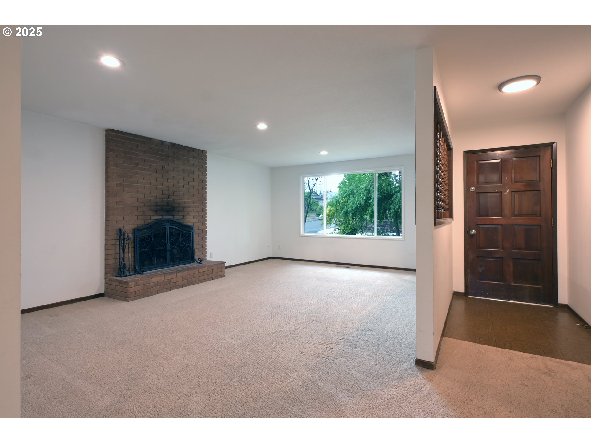 16280 Southwest Ellerson Street Beaverton, OR 97007 - Photo 5 of 26 Gallery Image 5