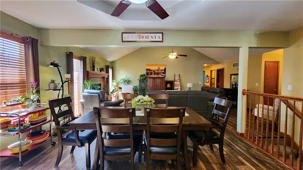 $400,000 | 986 Owl Creek Parkway, Odessa, MO 64076