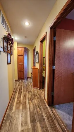 $400,000 | 986 Owl Creek Parkway, Odessa, MO 64076