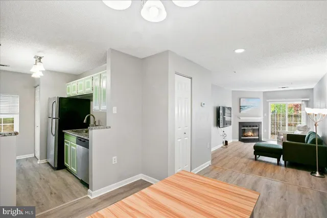 $335,000 | 267 South Pickett Street, Unit 102, Alexandria, VA 22304