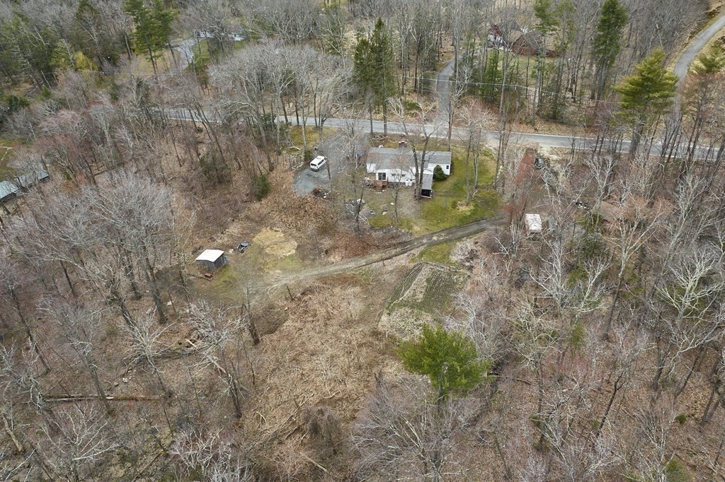 26 Montgomery Road Southampton, MA 01073 - Photo 28 of 33 Gallery Image 28