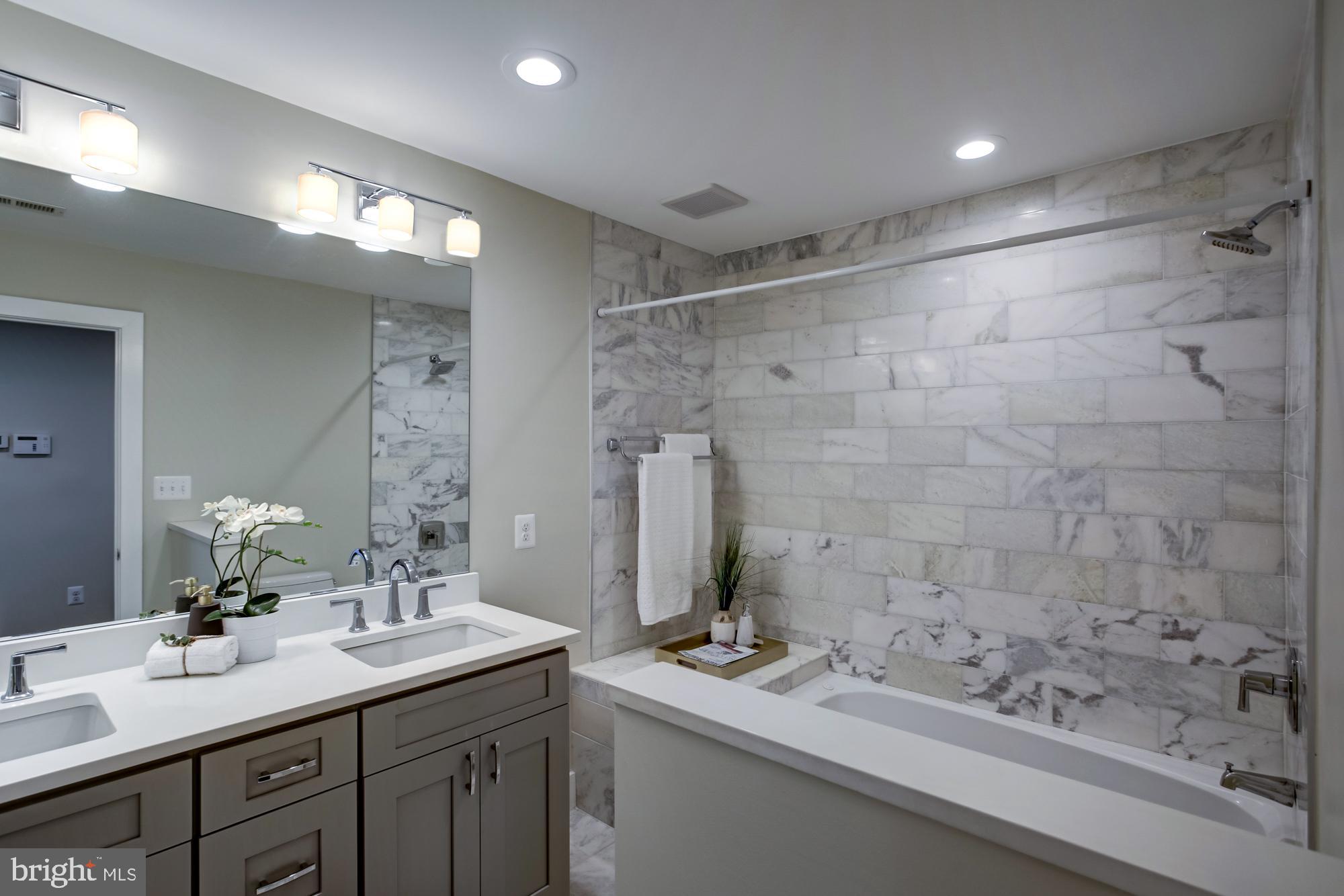 5507 Durbin Road Bethesda, MD 20814 - Photo 28 of 50 Shared bath for BR3/4 renovated 2017