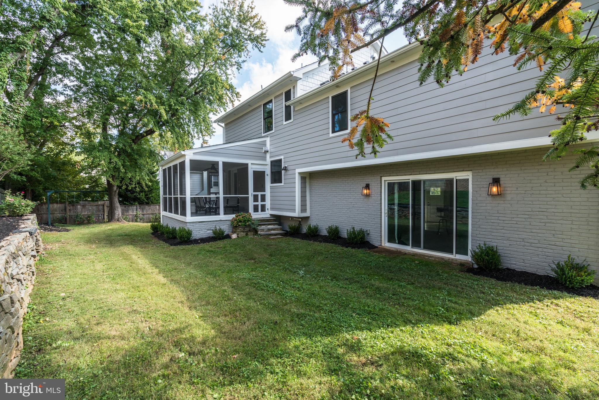 5507 Durbin Road Bethesda, MD 20814 - Photo 41 of 50 Flat yard with stone retaining wall