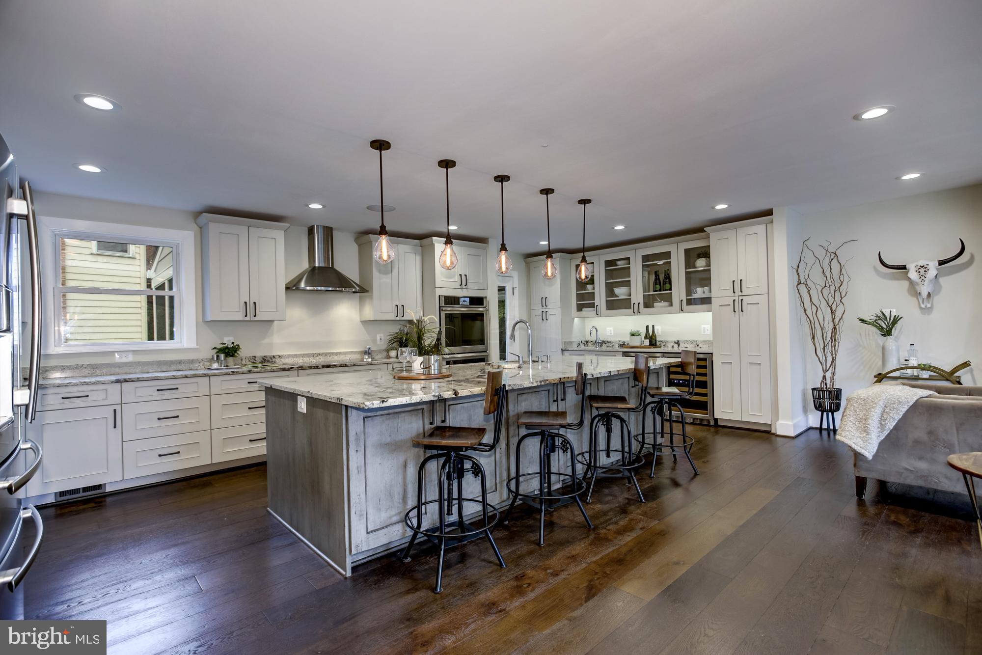 5507 Durbin Road Bethesda, MD 20814 - Photo 6 of 50 Glorious kitchen