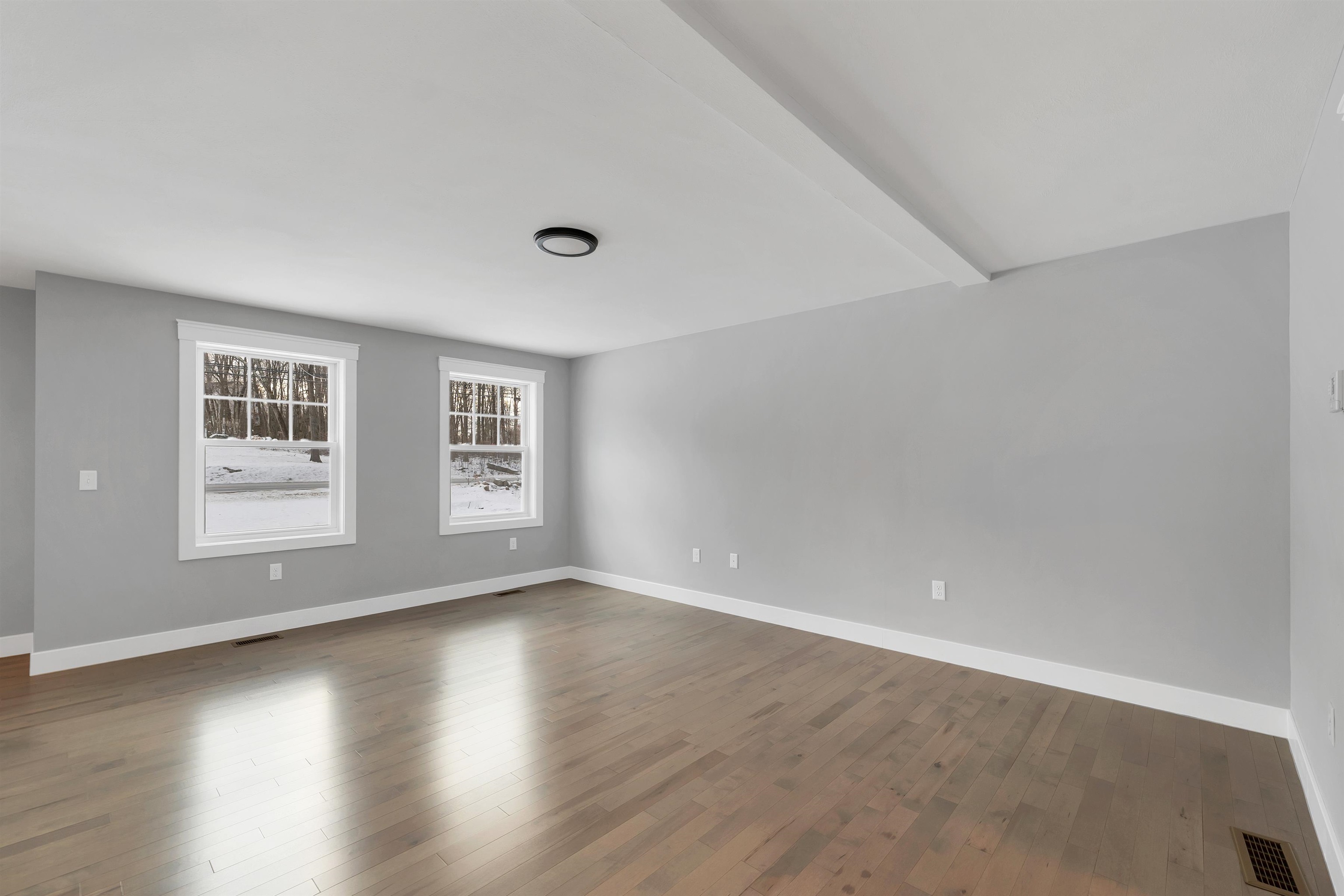 45 Dutton Road Pelham, NH 03076 - Photo 15 of 50