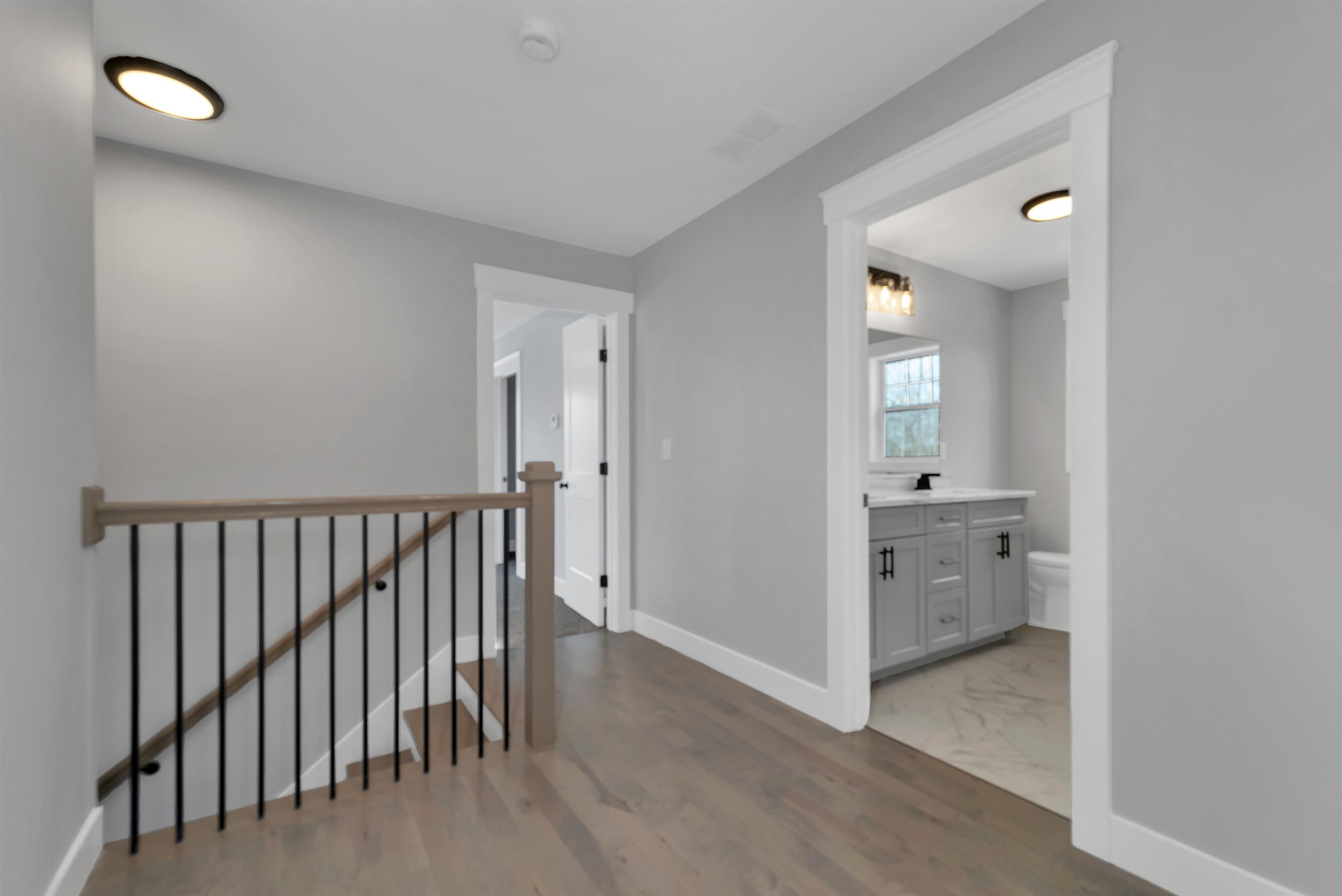 45 Dutton Road Pelham, NH 03076 - Photo 18 of 50