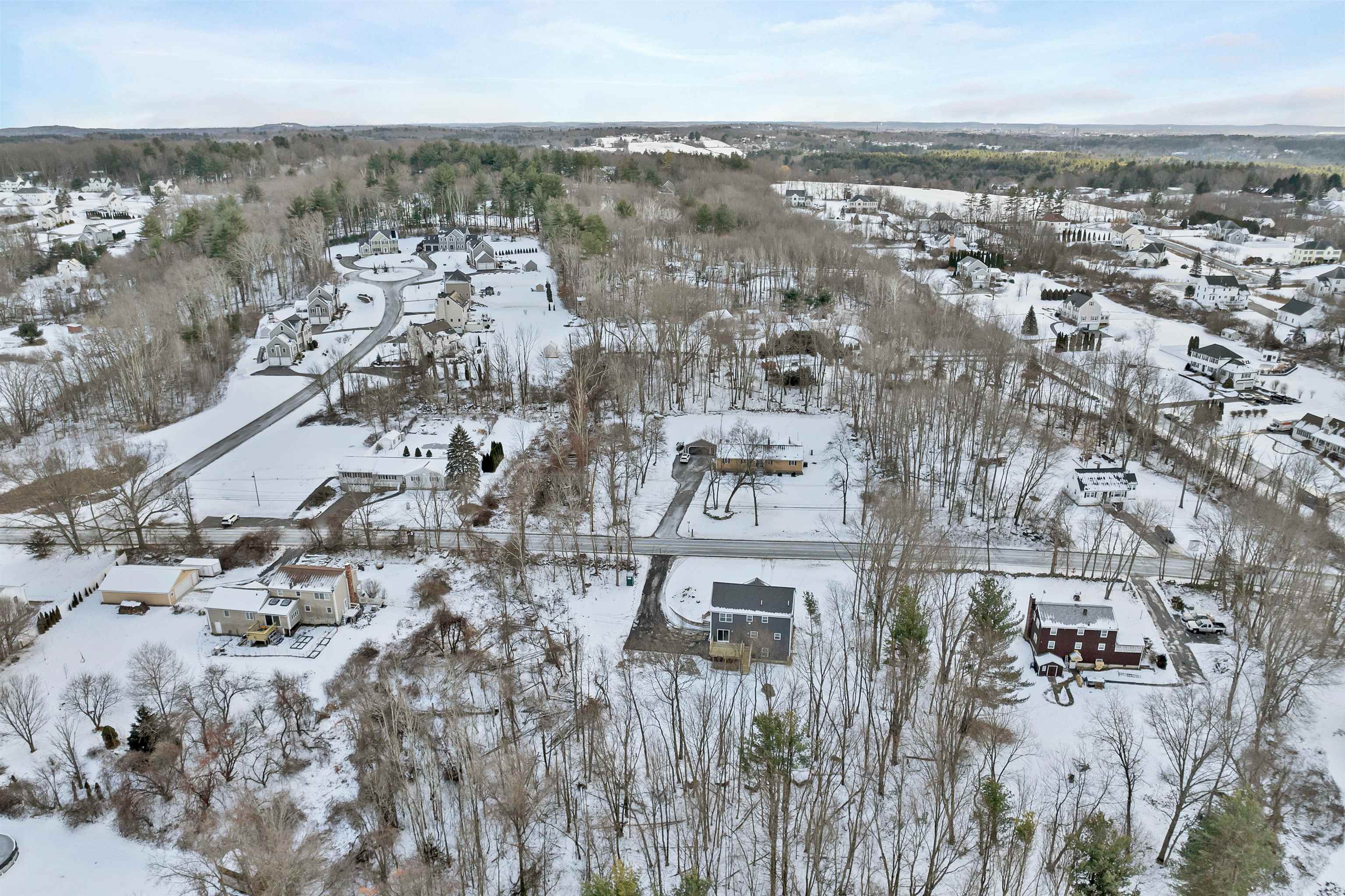 45 Dutton Road Pelham, NH 03076 - Photo 47 of 50