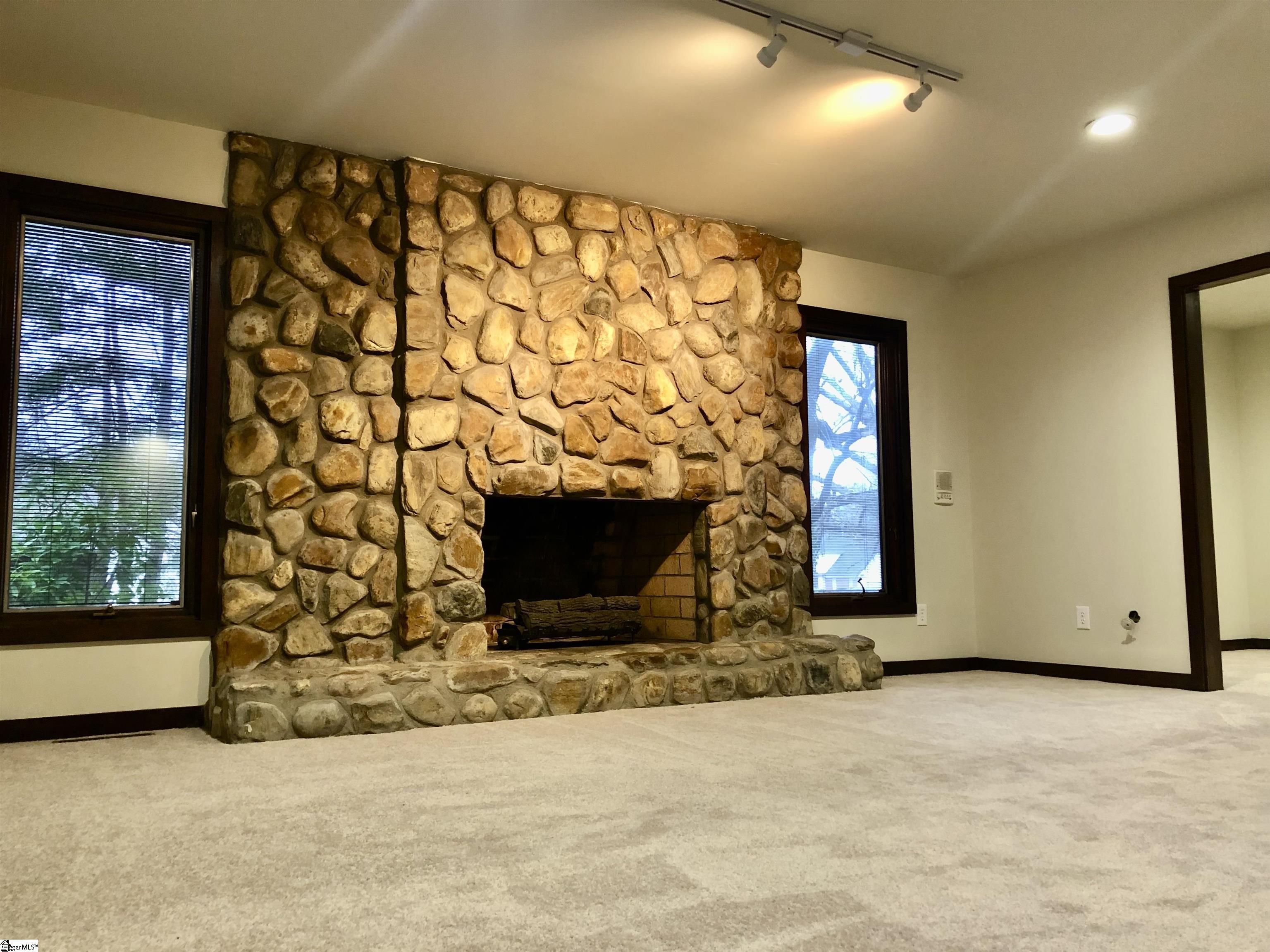 1831 Bethel Road Simpsonville, SC 29681 - Photo 14 of 31 Gallery Image 14