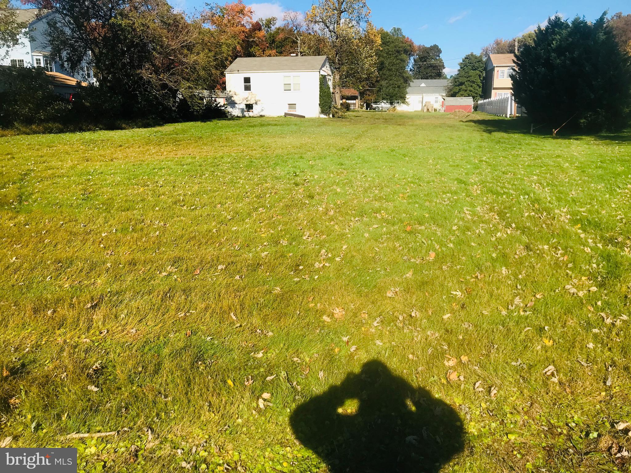 910 Thompson Boulevard Baltimore, MD 21221 - Photo 7 of 14 Large Flat Lot
