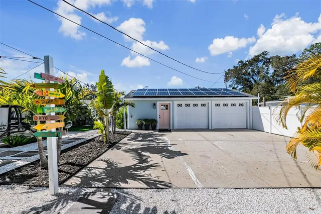 $749,000 | 2020 Culberson Avenue, Dunedin, FL 34698