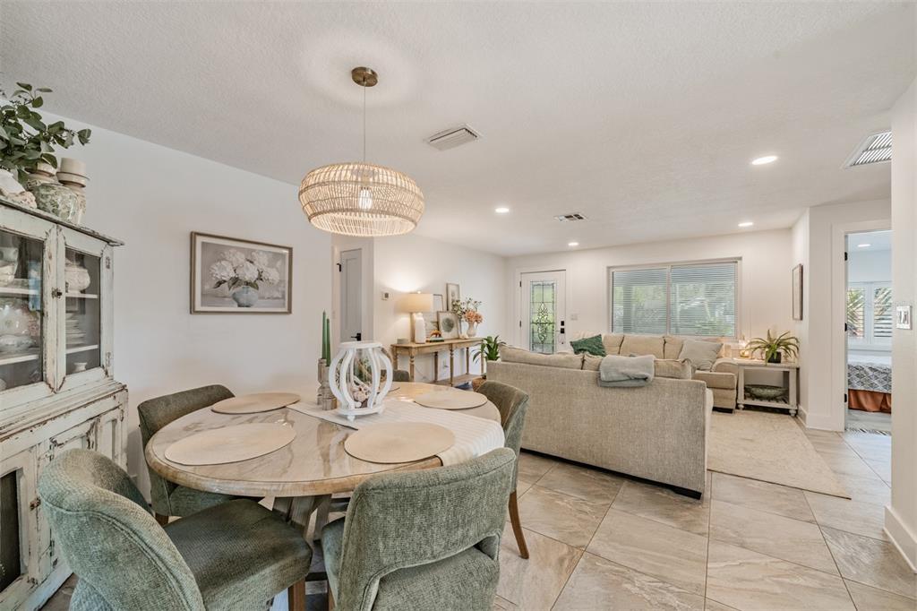 2020 Culberson Avenue Dunedin, FL 34698 - Photo 8 of 43