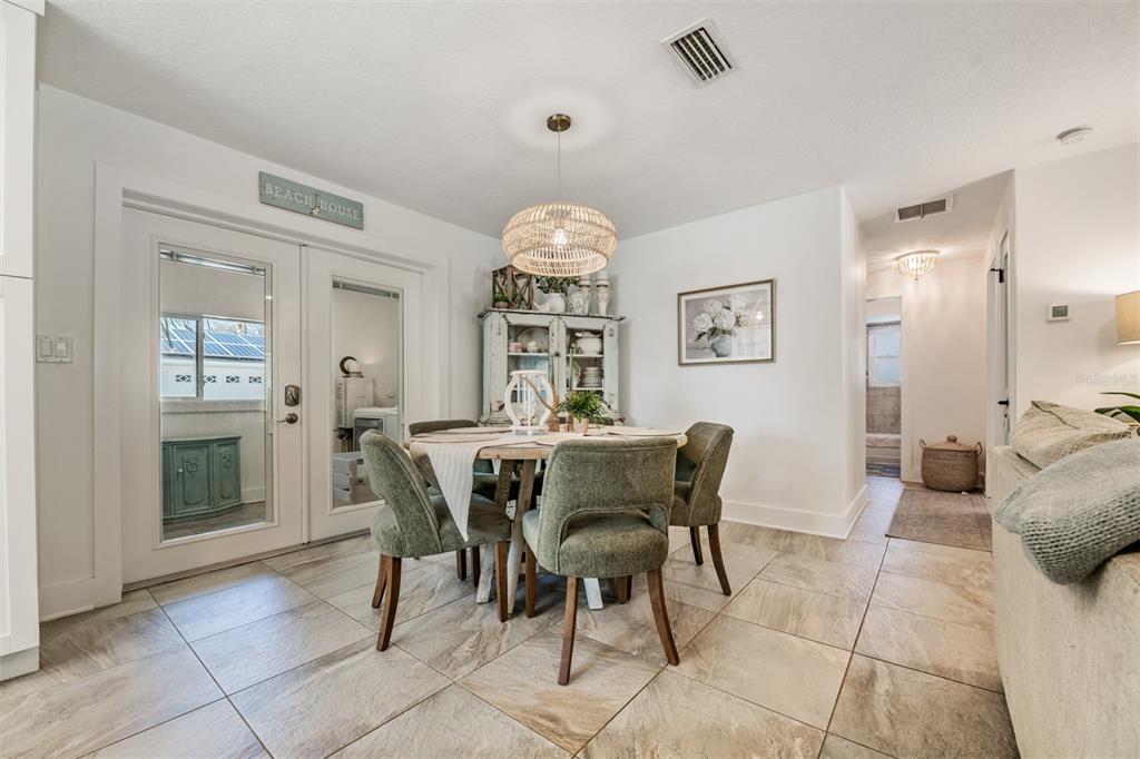 2020 Culberson Avenue Dunedin, FL 34698 - Photo 9 of 43