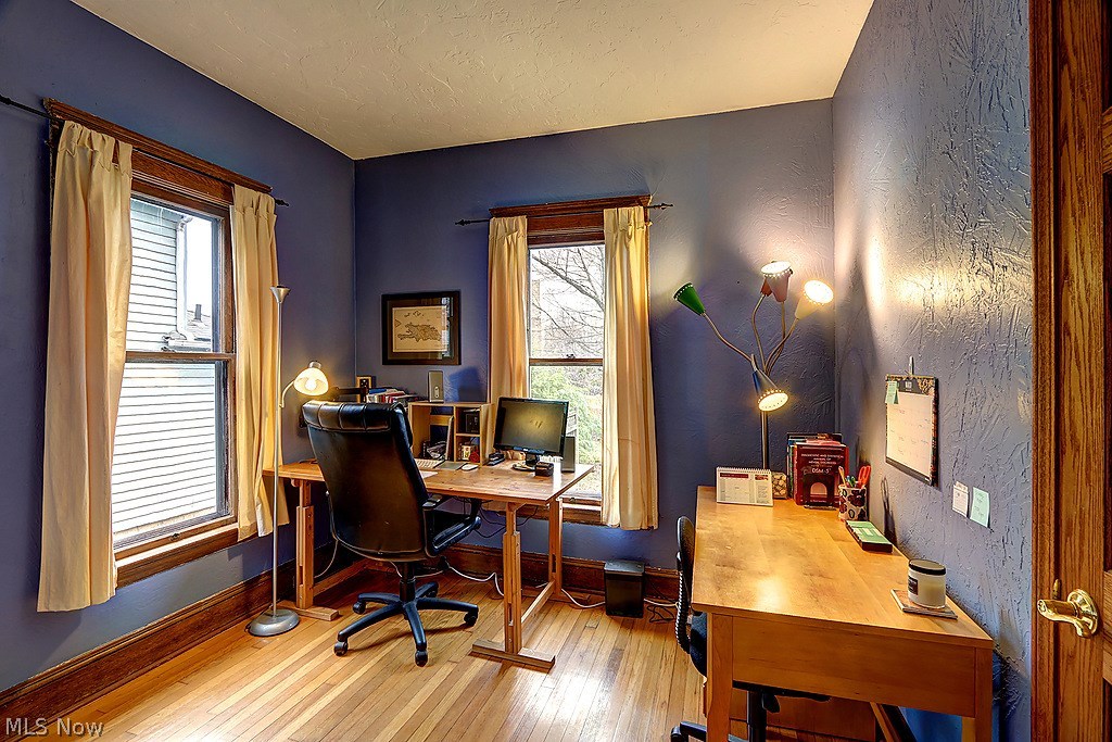 2897 Hampshire Road Cleveland, OH 44118 - Photo 12 of 20 Gallery Image 12