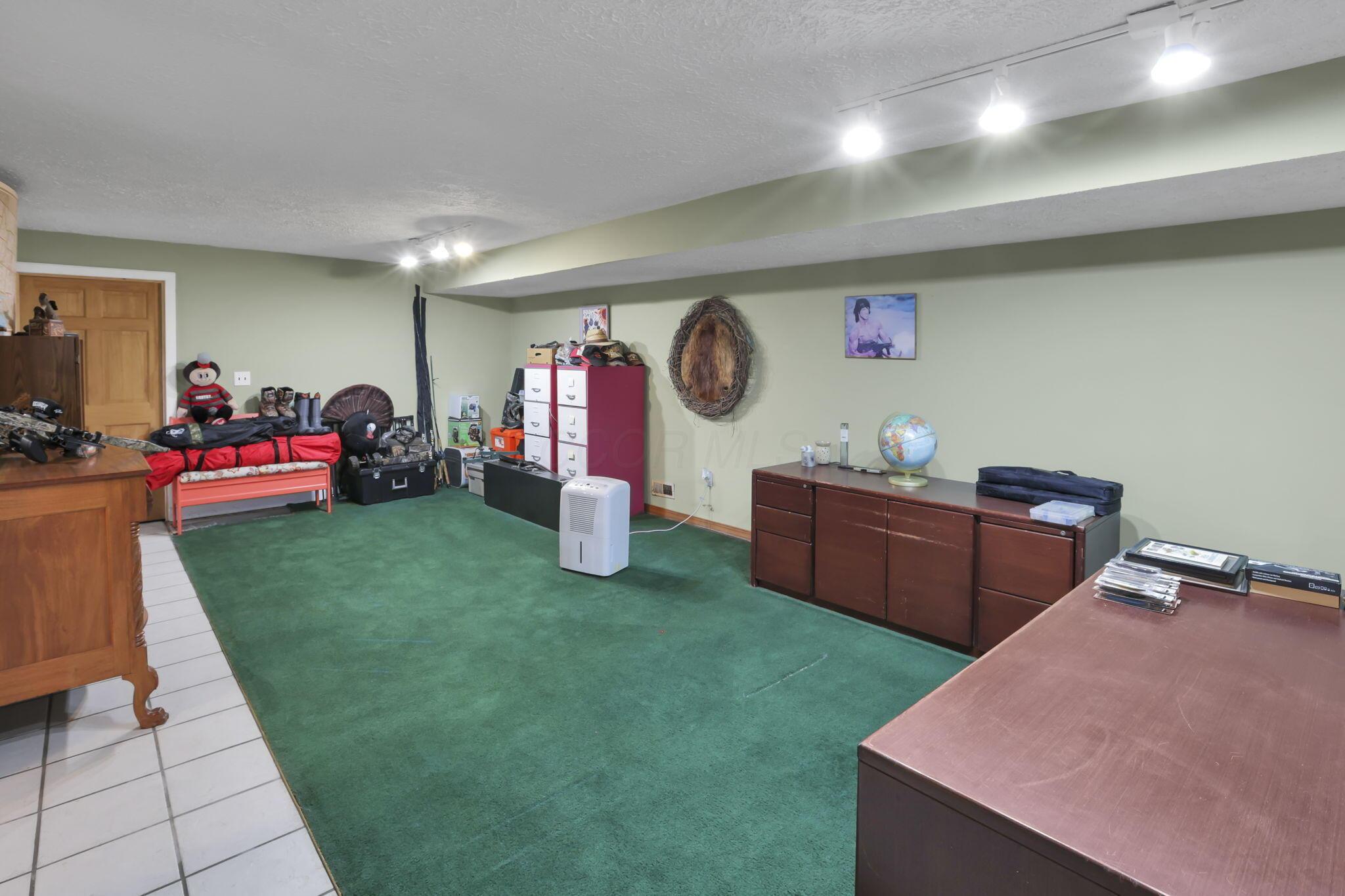 11138 York Road Southwest Baltimore, OH 43105 - Photo 48 of 83 49-web-or-mls-0V3A5010