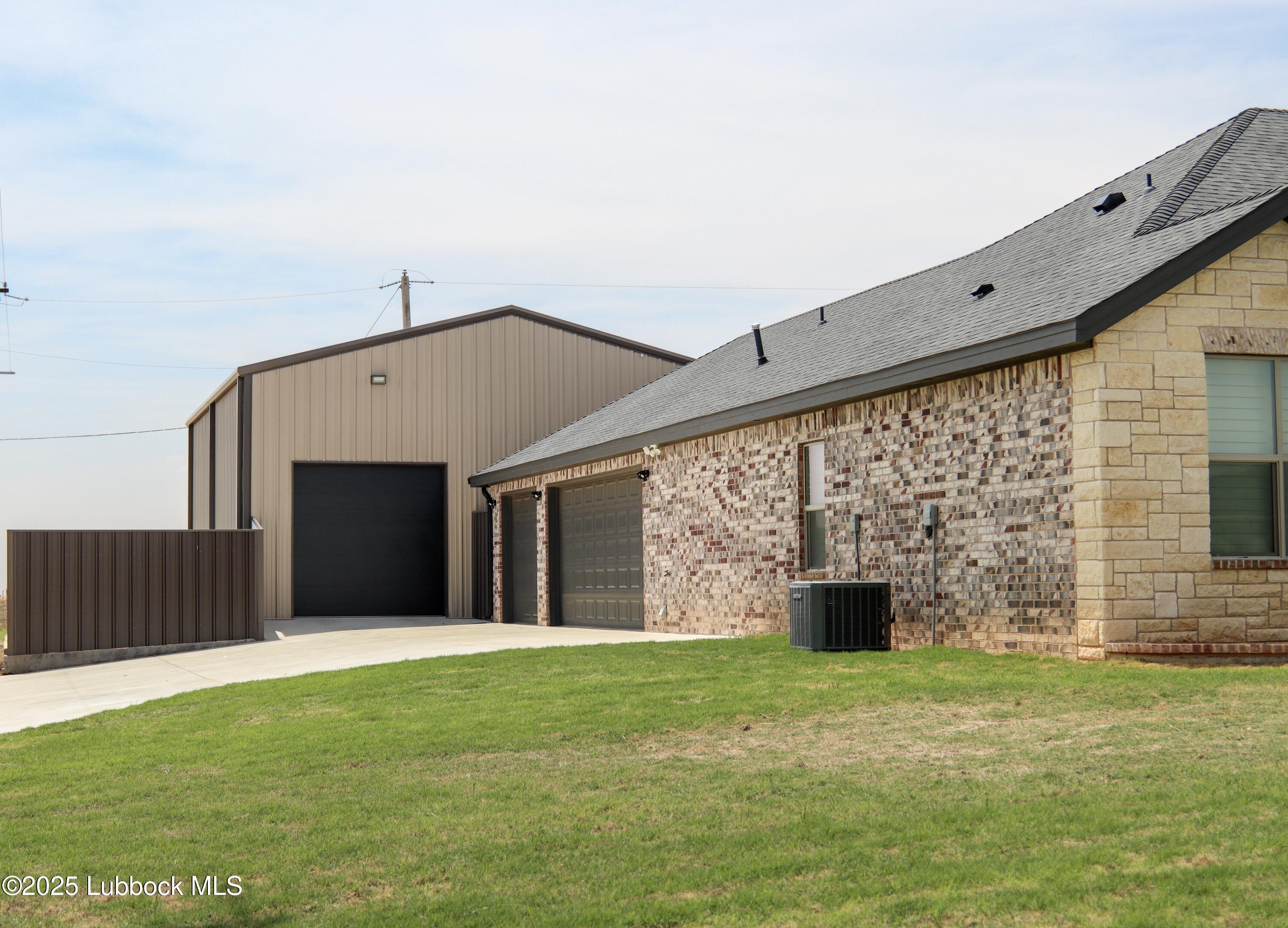 803 13th Street Wolfforth, TX 79382 - Photo 3 of 42 IMG_3482