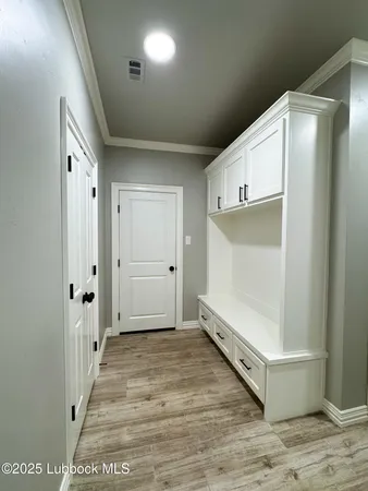 $679,000 | 803 13th Street, Wolfforth, TX 79382