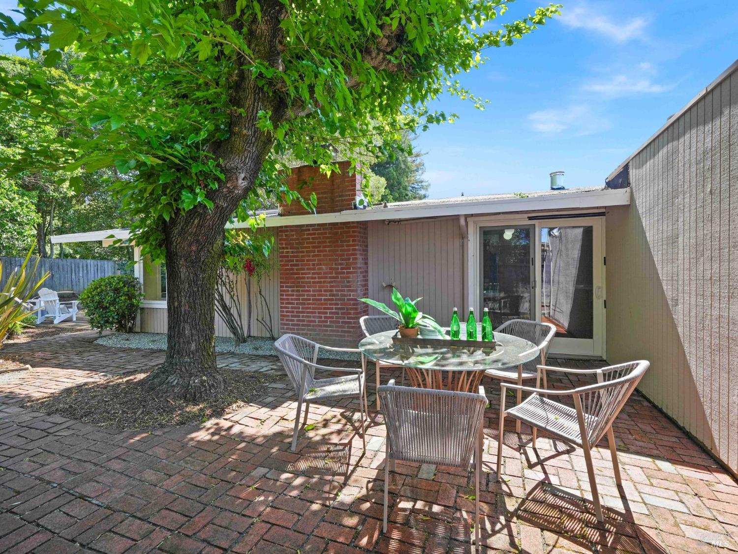 701 Appleberry Drive San Rafael, CA 94903 - Photo 35 of 44