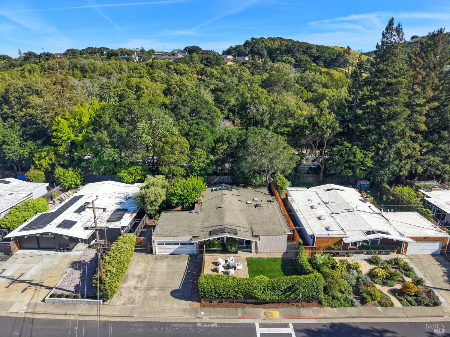 701 Appleberry Drive San Rafael, CA 94903 - Photo 40 of 44
