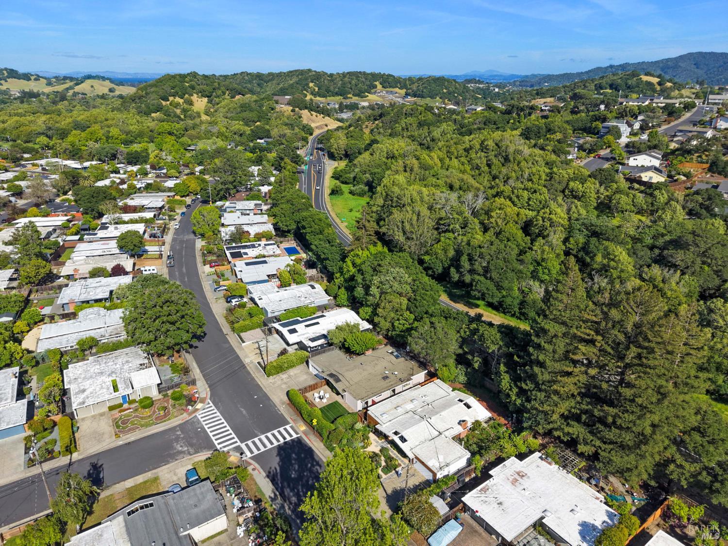 701 Appleberry Drive San Rafael, CA 94903 - Photo 41 of 44