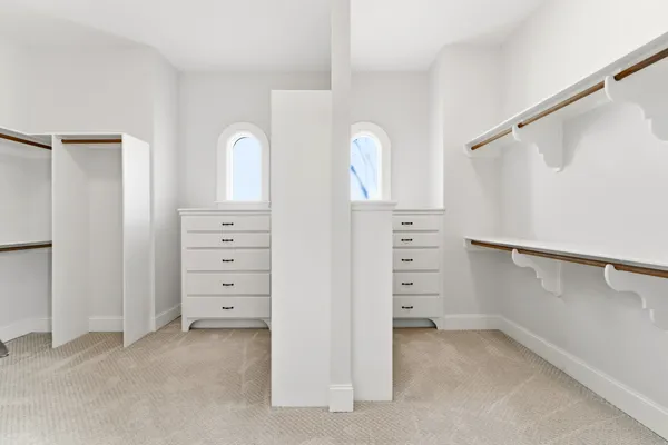 walk in closet