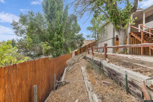 $299,000 | 1415 Winterview Drive, Green River, WY 82935