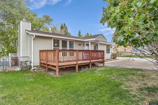 $299,000 | 1415 Winterview Drive, Green River, WY 82935