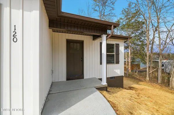 $309,900 | 120 Cross Creek Circle, Maynardville, TN 37807