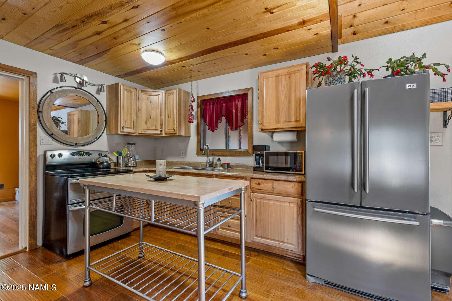 13941 Wild Bill Road Parks, AZ 86018 - Photo 11 of 52 Veros.10