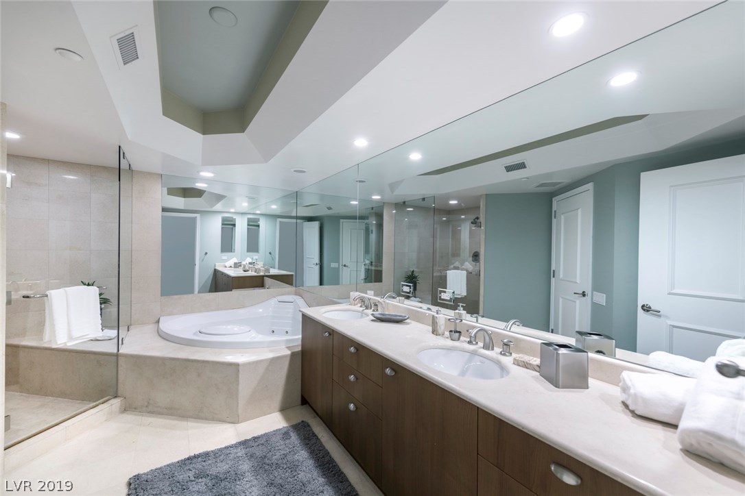 2777 Paradise Road, Unit 602 Las Vegas, NV 89109 - Photo 10 of 18