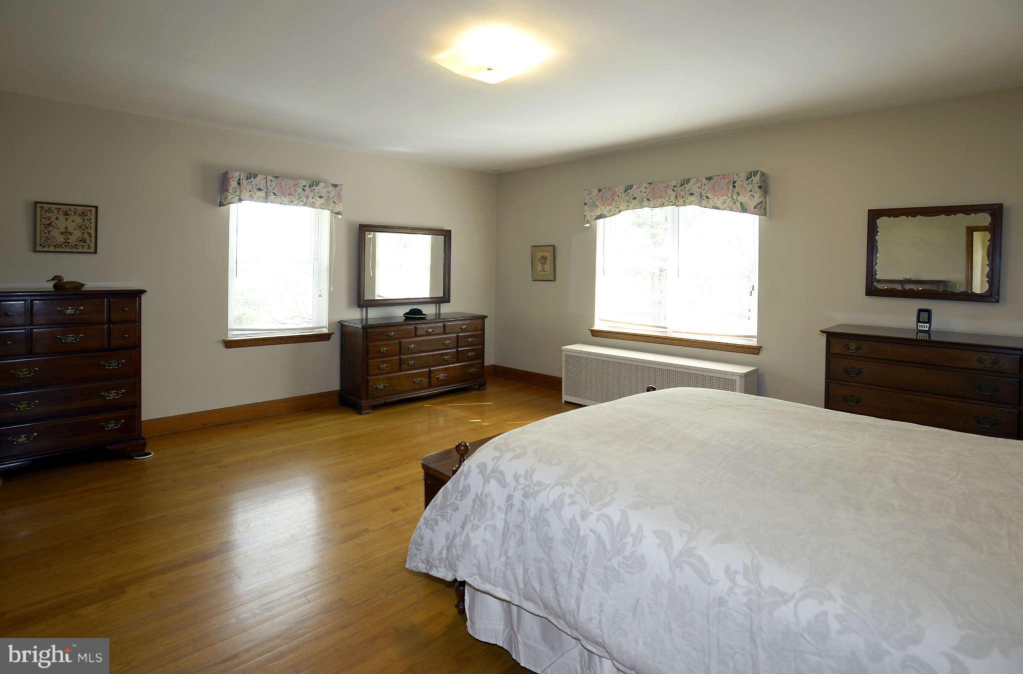 511 Gun Road Baltimore, MD 21227 - Photo 15 of 26 Bedroom (Master)
