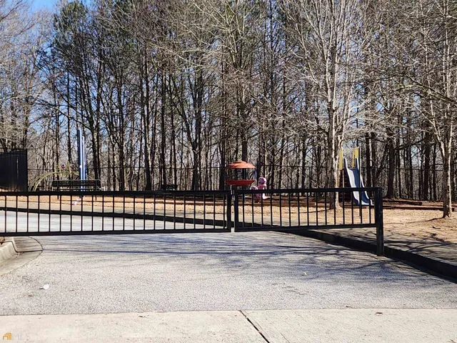 $2,850 | 7130 Cavender Drive Southwest, South Fulton, GA 30331