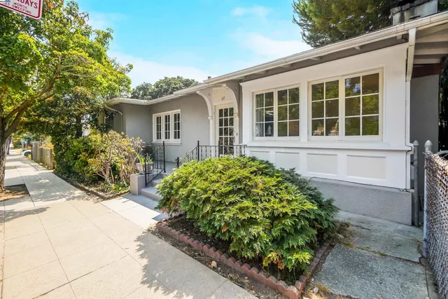 $925,000 | 57 Entrada Avenue, Oakland, CA 94611