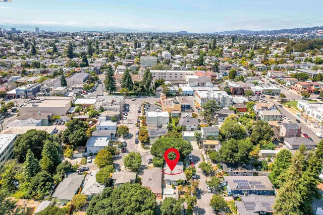 $925,000 | 57 Entrada Avenue, Oakland, CA 94611